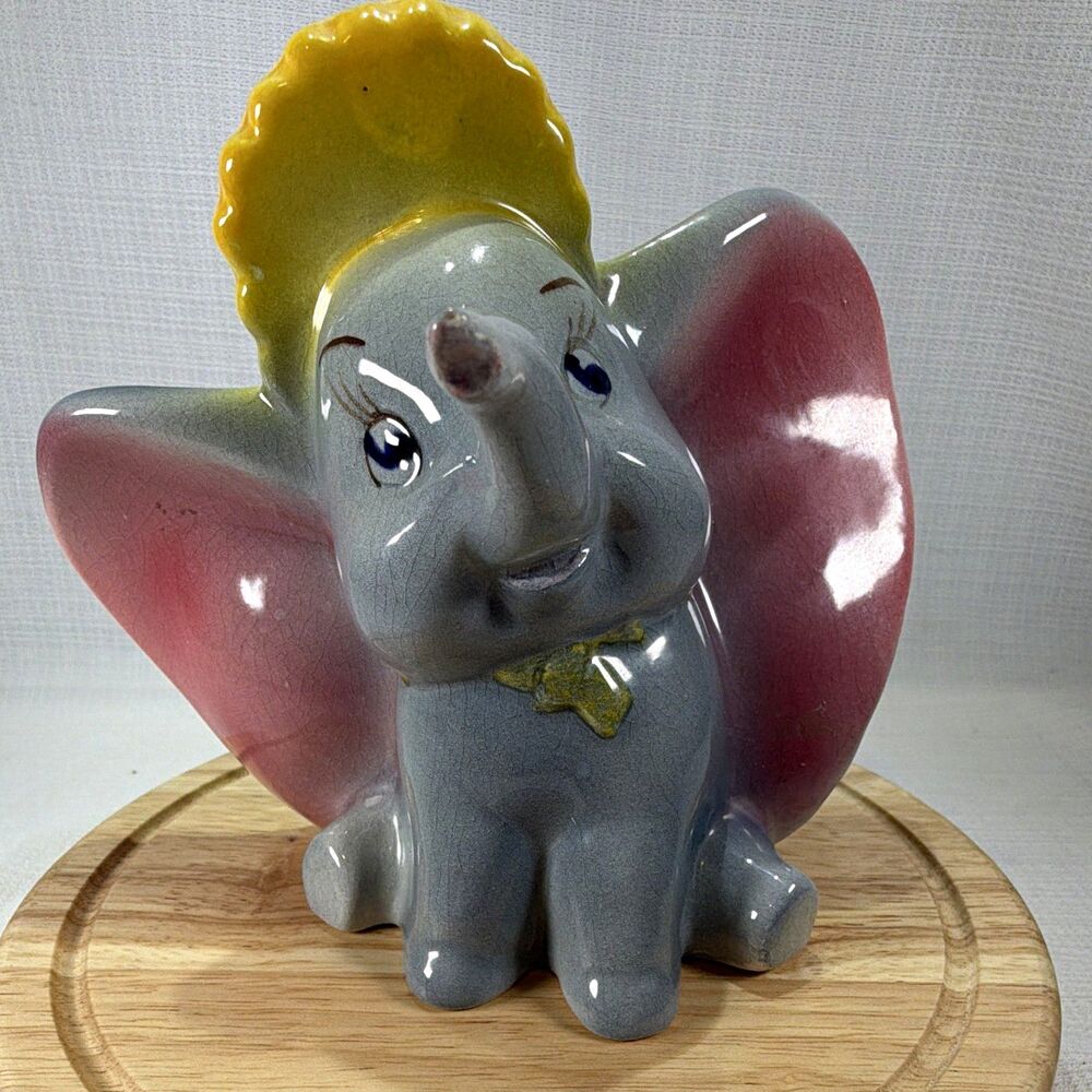 Vintage 1940s Vernon Kilns Disney Dumbo Ceramic Figurine N41 Collectible 5.25”